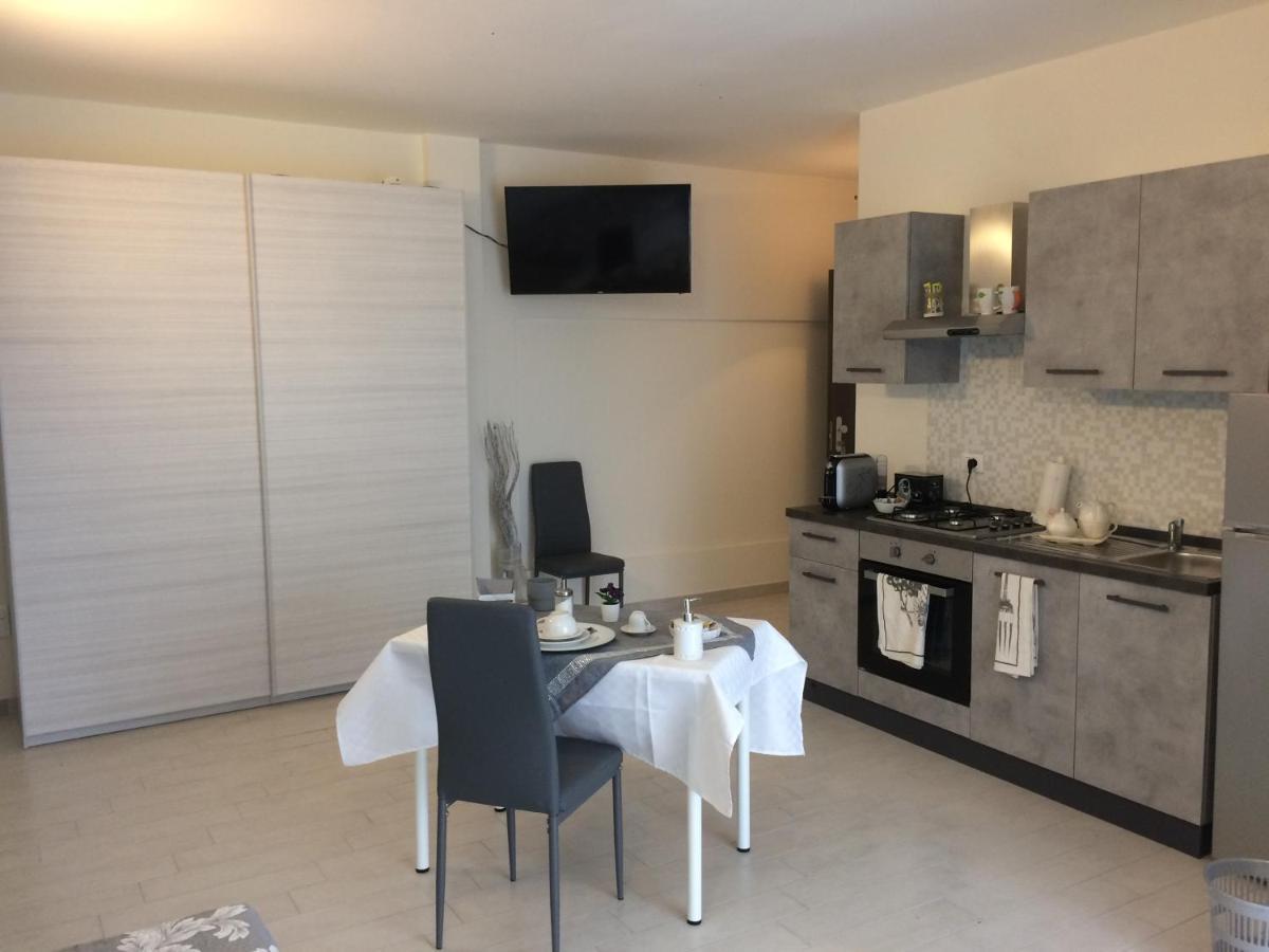 Terrazze Dannunziane Hotel Pescara Bagian luar foto