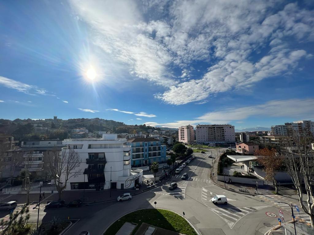 Terrazze Dannunziane Hotel Pescara Bagian luar foto
