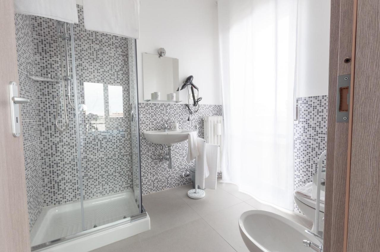 Terrazze Dannunziane Hotel Pescara Bagian luar foto